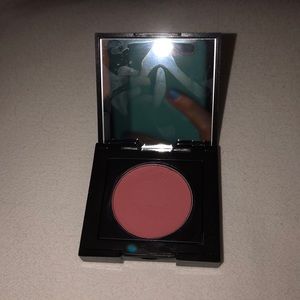 Pink Laura mercier blush